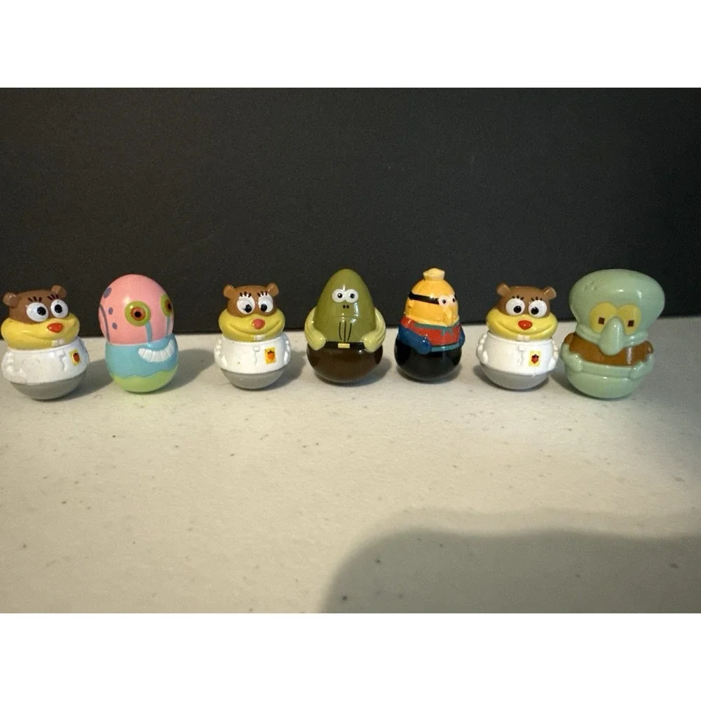 Lot of 7 SpongeBob SquarePants Weeble Wobble Toy Figures. Too Cute!